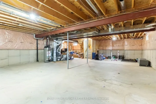 Additional image 25 of 1297 Barton St