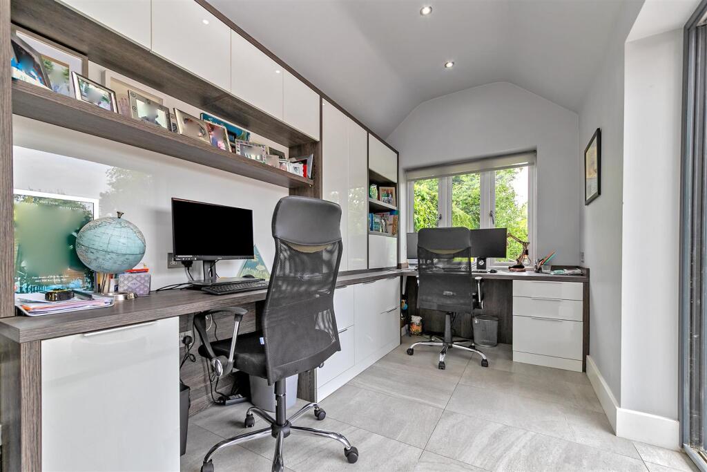 Additional image 19 of London Road, St. Albans