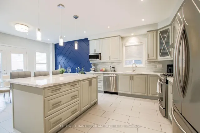 Additional image 14 of 450 Brisdale Dr