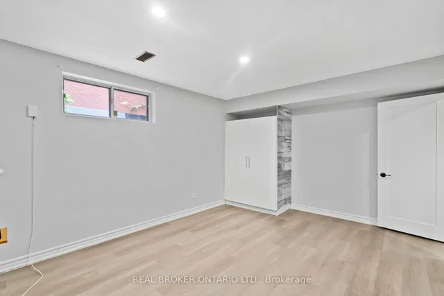 Additional image 35 of 406 Glen Park Ave