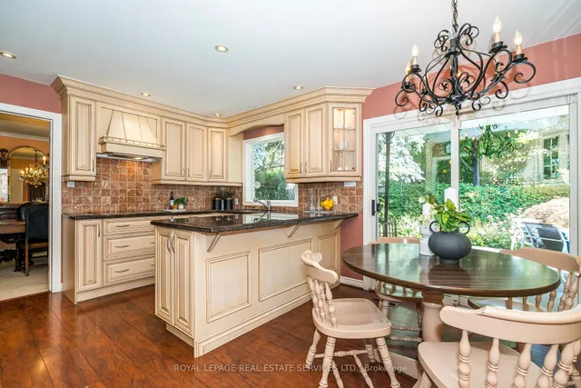 Additional image 16 of 36 Courtsfield Cres