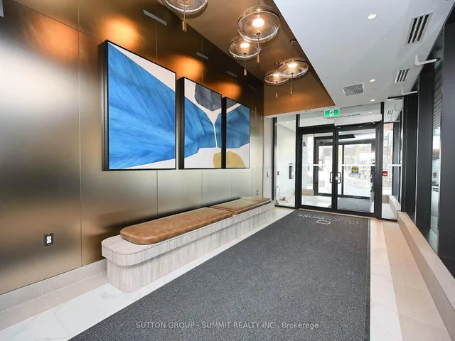 房产图片 3 - 加拿大安大略省奥克维尔William Cutmore大道3006号809单元