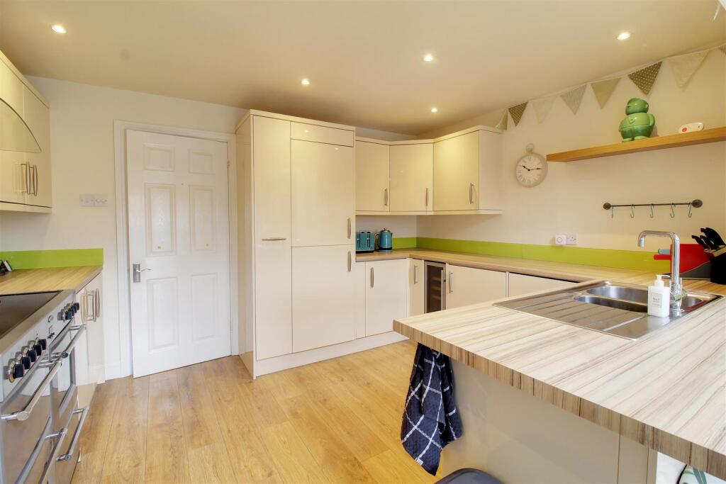 Additional image 15 of 33 Welham Manor, Welham Green