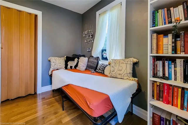 Additional image 36 of 345 Hawkridge Ave