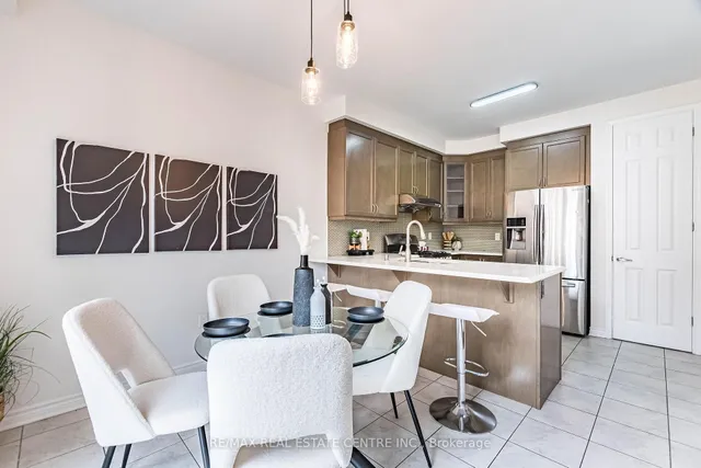 房产图片 17 - 533 Yates Dr