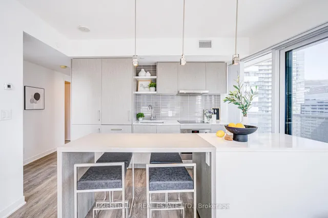 Additional image 12 of 88 Harbour St Unit 3104