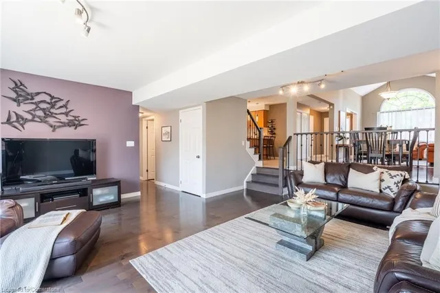 Additional image 34 of 94 Pinehill Dr