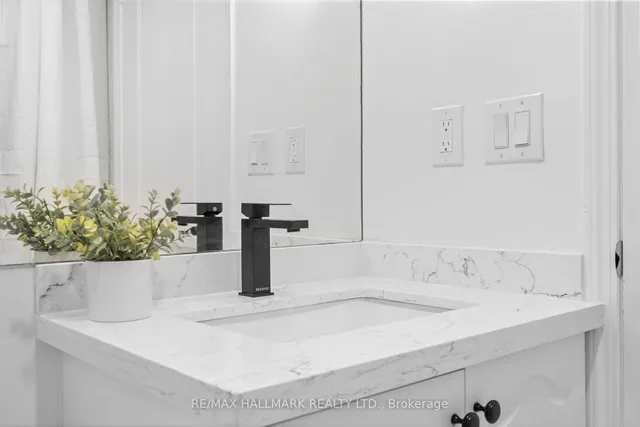 Additional image 27 of 205 The Donway Unit 328