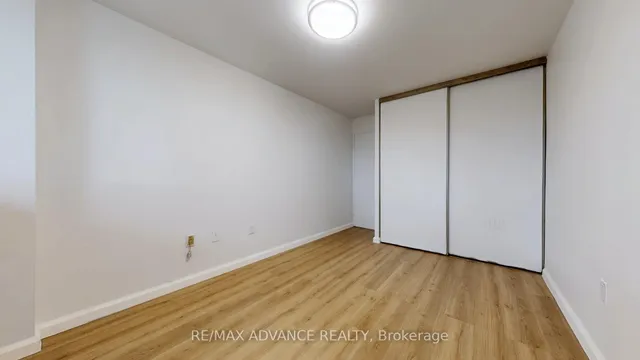 Additional image 14 of 165 Cherokee Blvd Unit 121