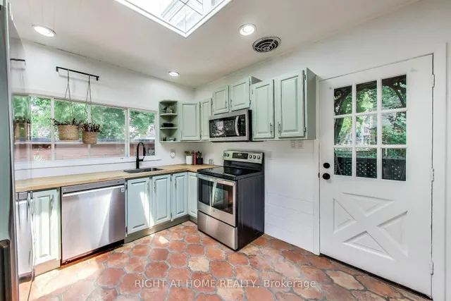 Additional image 7 of 1071 Craven Rd