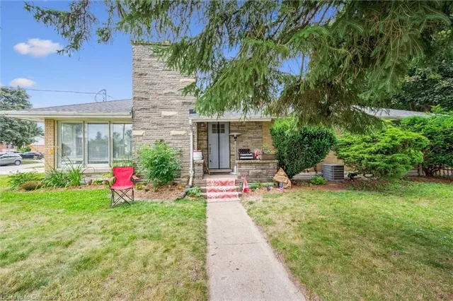 Additional image 4 of 143 Bruce St