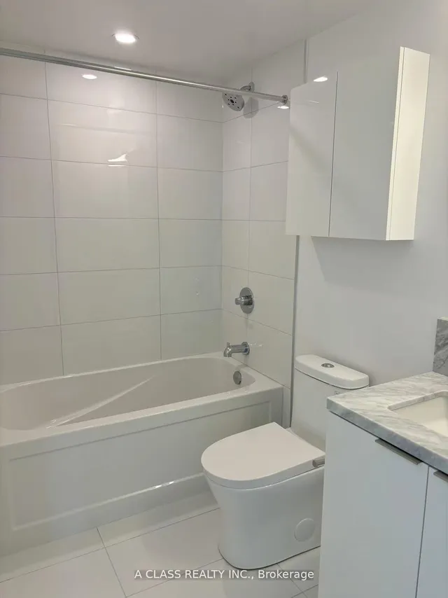 Additional image 9 of 121 St Patrick St Unit 1113