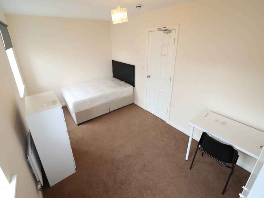 Additional image 9 of Aviation Avenue, Hatfield, Hertfordshire