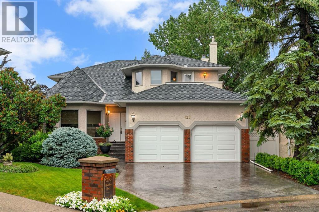 123 Canterbury Court SW|Calgary, Alberta T2W6C1