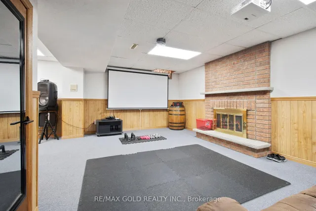 Additional image 40 of 103 Kenpark Ave