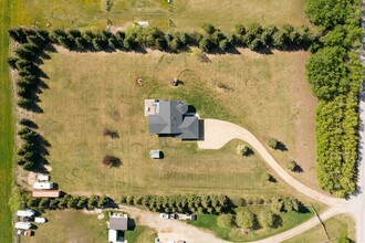 Additional image 4 of 39035 Range Road 10