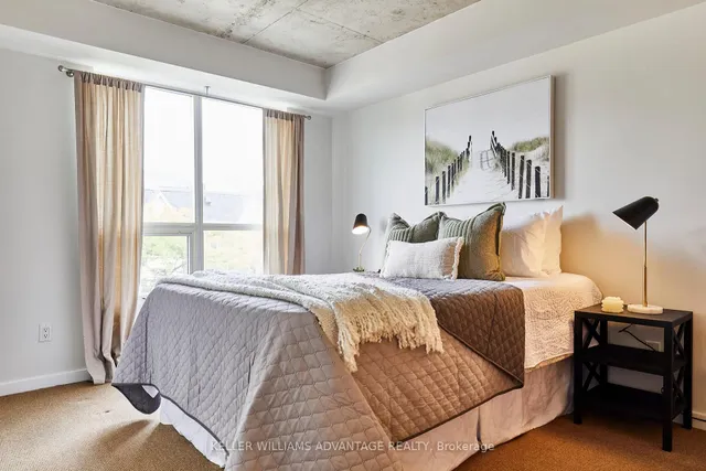 Additional image 16 of 800 King St Unit 201