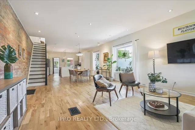 Additional image 9 of 2043 Davenport Rd