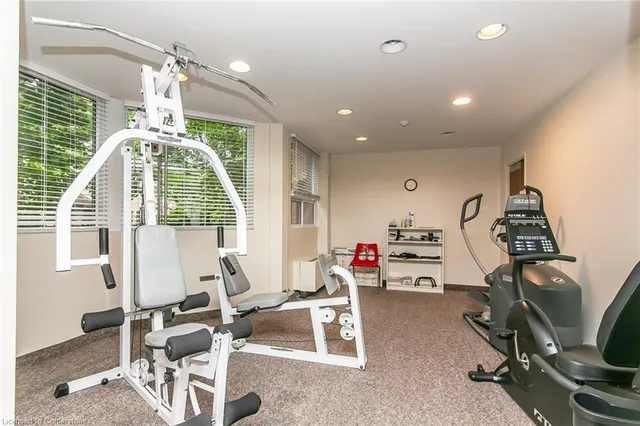 Additional image 40 of 20 Ellen St Unit 509