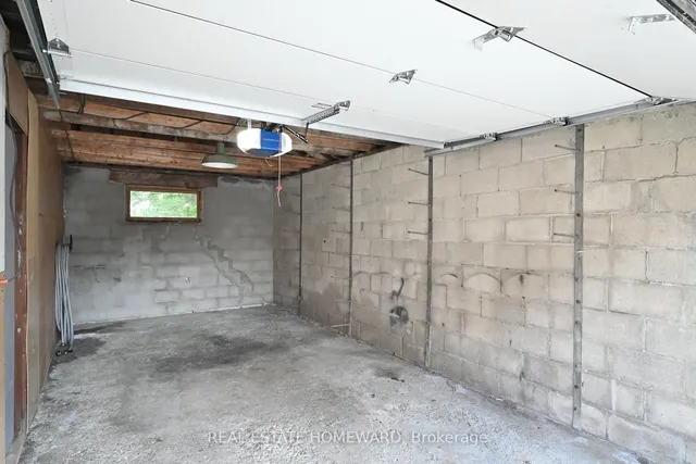 Additional image 44 of 33 Graystone Gdns