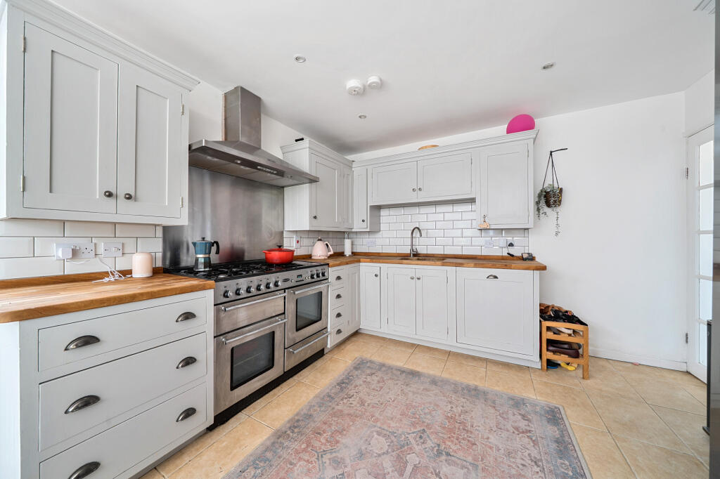 Additional image 11 of Park Rise, HARPENDEN, AL5