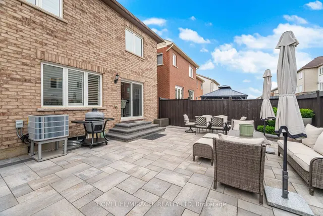 Additional image 36 of 115 Vanhorne Clse