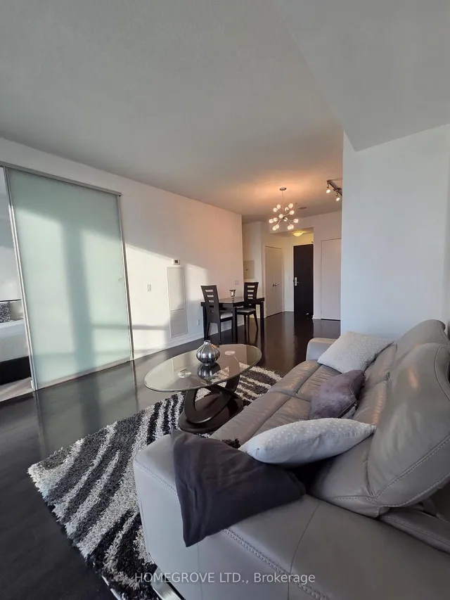 Additional image 6 of 770 Bay St Unit 2103