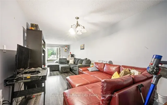 Additional image 5 of 1236 Ottawa St