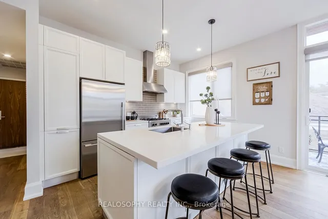 Additional image 10 of 1657 Bathurst St Unit 4A