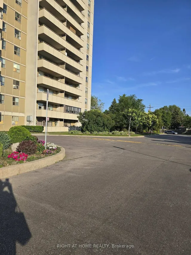 Additional image 2 of 1338 York Mills Rd Unit 1808