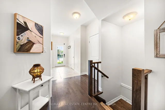 Additional image 9 of 441 Stonehenge Dr Unit 16