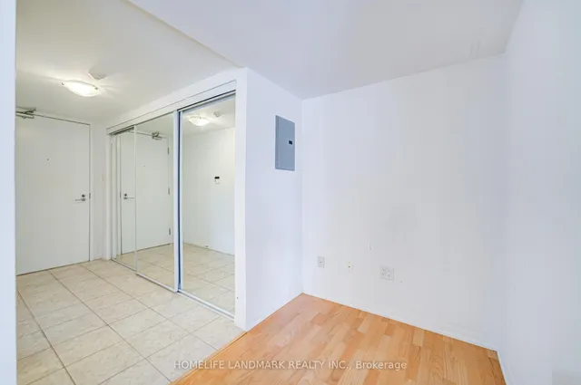 Additional image 6 of 38 Grenville St Unit 807