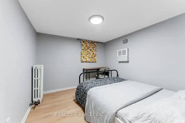 Additional image 25 of 97 Lippincott St