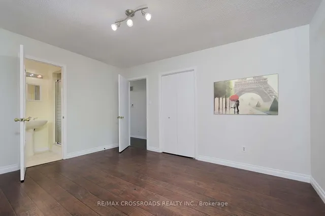 Additional image 19 of 17 Brownridge Cres