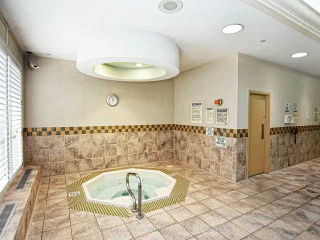 Additional image 4 of 5233 Dundas St Unit #1428