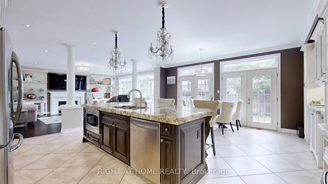 Additional image 16 of 19 Charity Crt