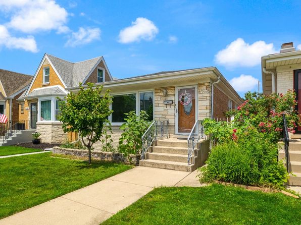 7004 W School St, Chicago, IL 60634