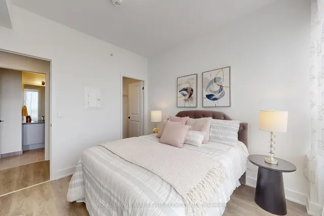 Additional image 16 of 2489 Taunton Rd Unit 1117