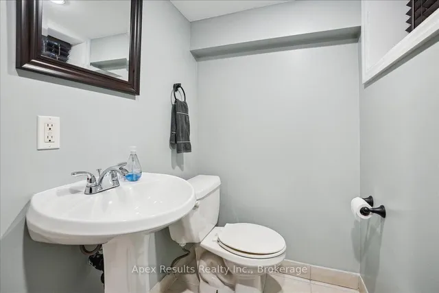 Additional image 21 of 246 East 43rd St