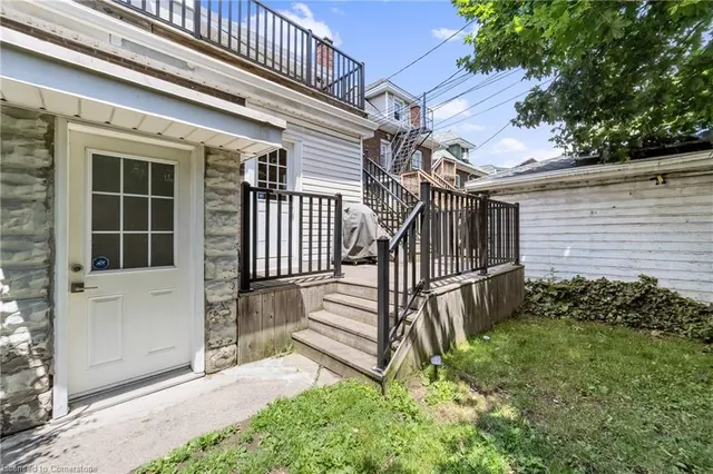 Additional image 34 of 91 Barnesdale Blvd