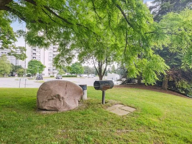 Additional image 29 of 10 Laurelcrest St Unit 910