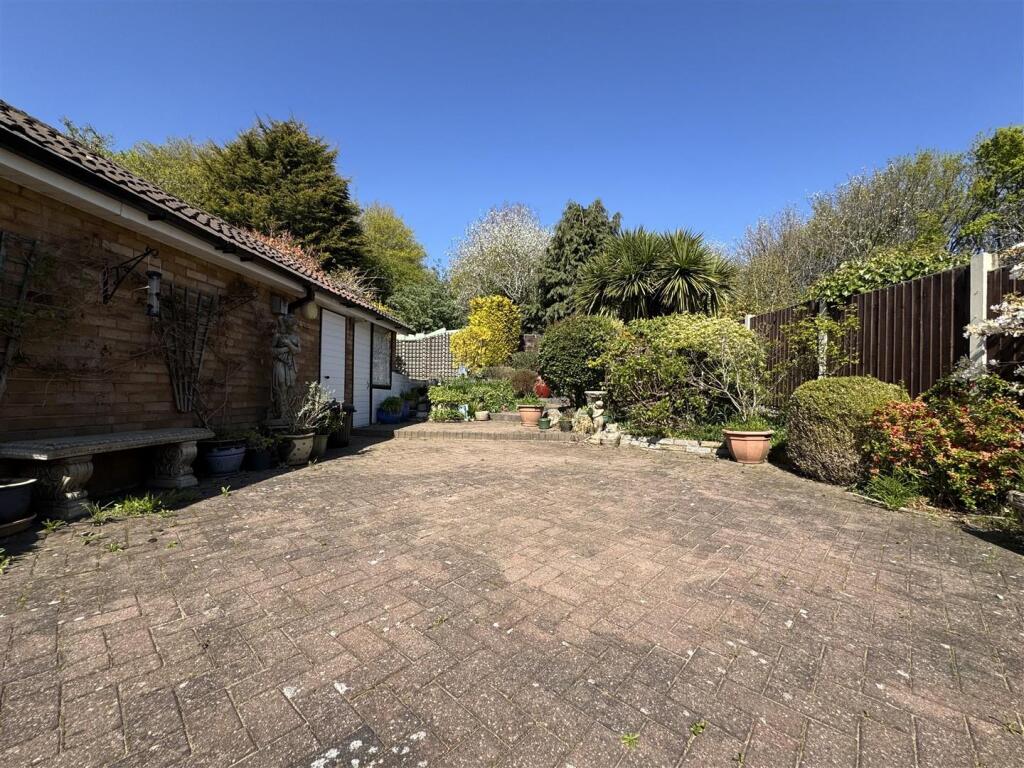 Additional image 24 of Abbotsford Avenue, Great Barr, Birmingham