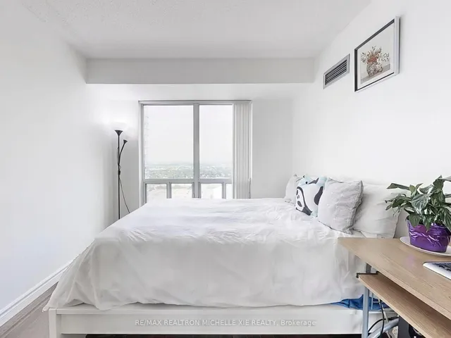 Additional image 17 of 1 Lee Centre Dr Unit Ph201