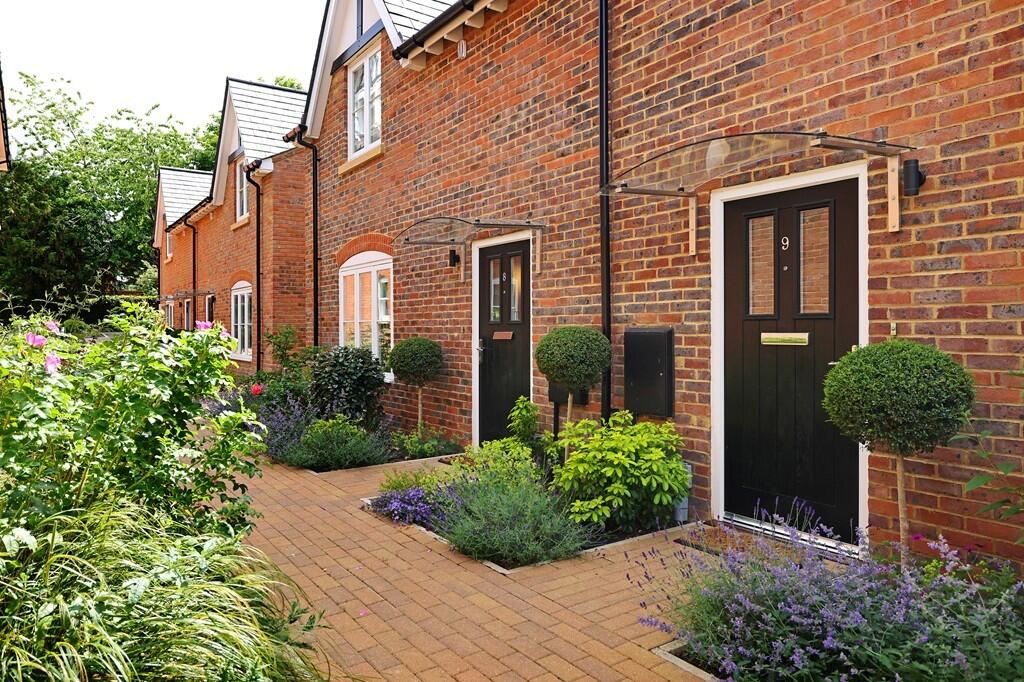 Salisbury Avenue,
Harpenden,
Hertfordshire,
AL5 2QF