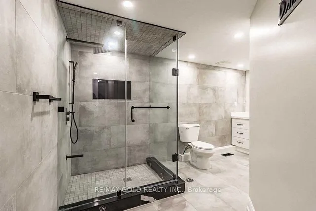 房产图片 27 - 30 Deerglen Dr