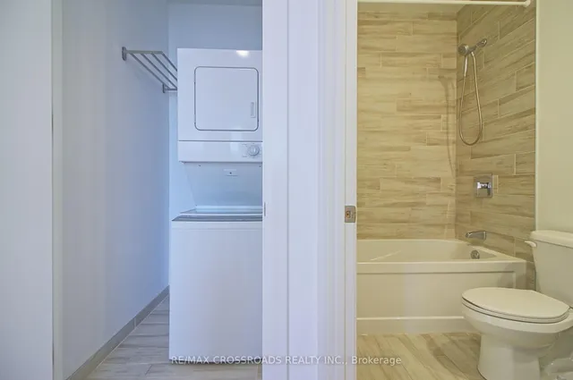 Additional image 17 of 75 Canterbury Pl Unit Ph207
