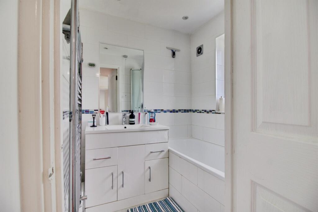 Additional image 12 of Whitethorn, Welwyn Garden City