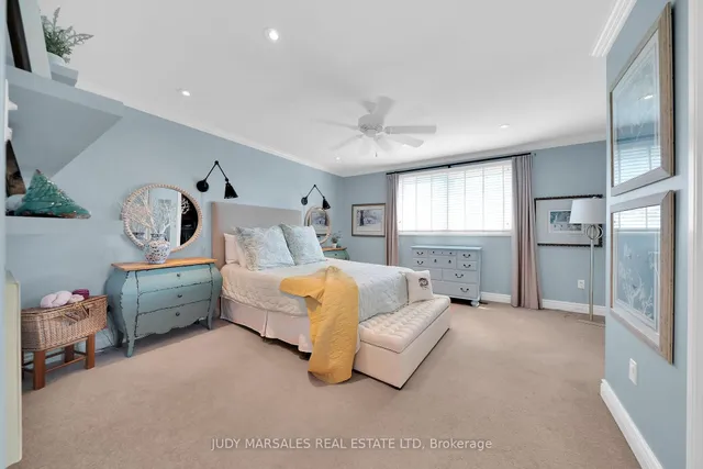 房产图片 33 - 12 Vance Cres