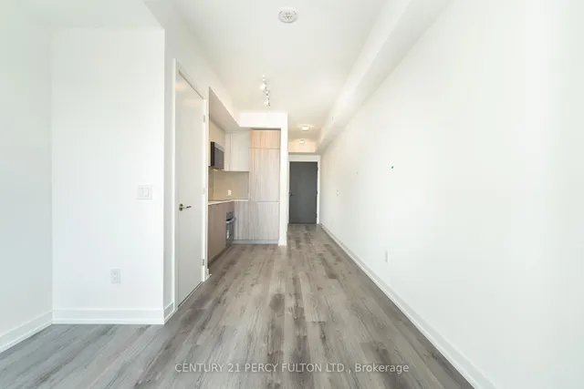 Additional image 17 of 28 Eastern Ave Unit LP16