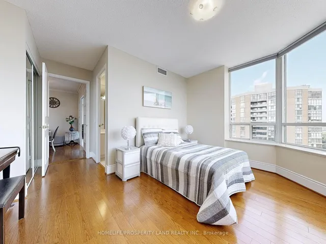 Additional image 8 of 89 Skymark Dr Unit 2712